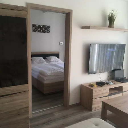 Sun-dial Apartmanhotel *